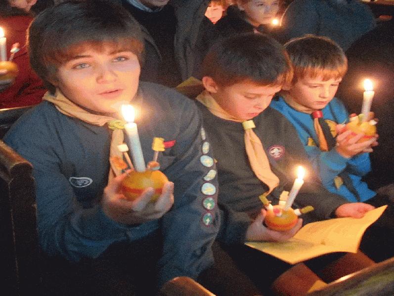 Pinkneys Green Scouts Christingle Service